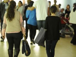 La comisión evaluaría los borradores de los presupuestos de la eurozona.  /