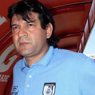 Nadie cree en nosotros: Cardozo