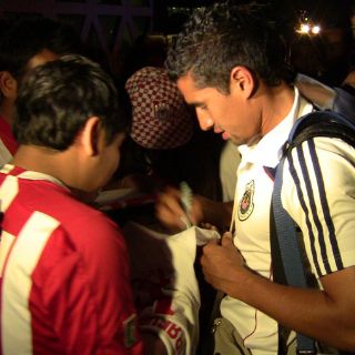 Chivas es arropado en Querétaro