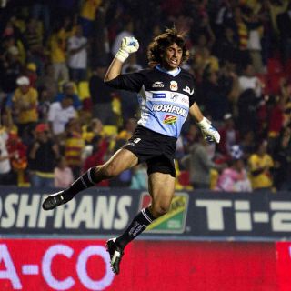 Monarcas le saca la victoria a Cruz Azul