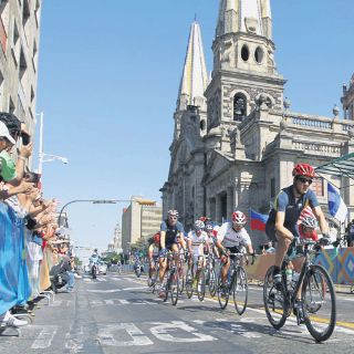 Fiesta en las calles para despedir los Parapanamericanos