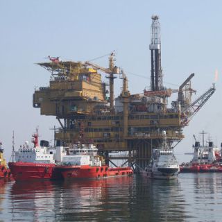 Chevron asume responsabilidad por derrame de petróleo en Brasil