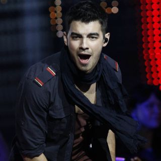 Joe Jonas quiere cantar en español