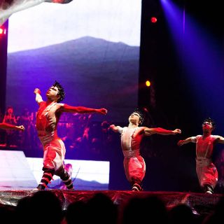 Lanzan a la venta álbum póstumo Inmortal de Michael Jackson