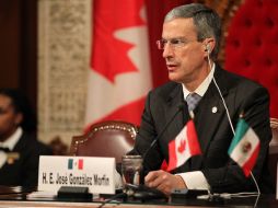 El presidente del Senado, José González Morfín durante la Inauguración de la sesión parlamentaria México Canadá. NOTIMEX  /