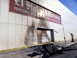 El pasada 15 de noviembre, hombres armados incendiaron la oficina del diario El Siglo, de Torreón. EL SIGLO DE TORREÓN  /
