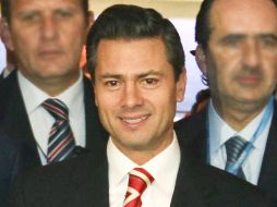 El ex gobernador del Estado de México, Enrique Peña Nieto, reconoció el valor de la declinación del senador Beltrones. ARCHIVO  /