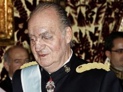 El Monarca ha sufrido un pequeño accidente doméstico que le ha causado un hematoma en el ojo izquierdo. EFE  /