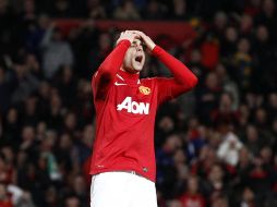 Dimitar Berbatov anotó en la Champions League luego de tres años de no hacerlo. AP  /