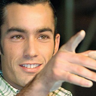 Aarón Díaz promete fotos más atrevidas para su calendario 2012