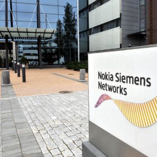 Nokia Siemens prevé eliminar 17 mil empleados en el mundo