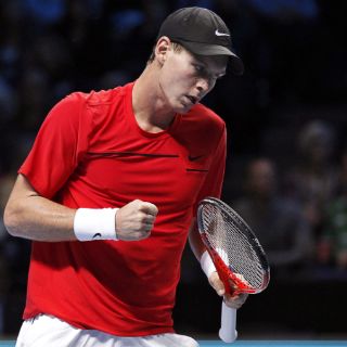 Berdych se impone a Tipsarevic