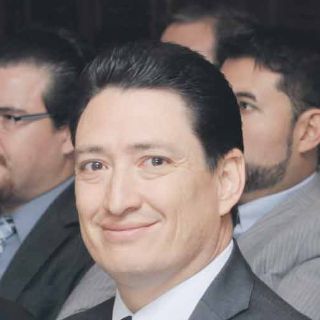 Alonso Ulloa dejará la Seproe para buscar la gubernatura