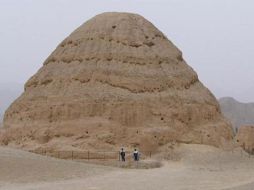 Las tumbas se encuentran al pie de las montañas Helan, 30 kilómetros al oeste de la capital regional, Yinchuan. ESPECIAL  /