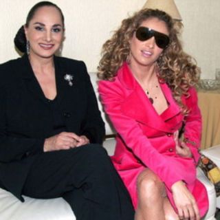 Afirma Susana Dosamantes que Paulina Rubio no está embarazada