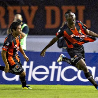 Jaguares mantiene la ilusión de avanzar