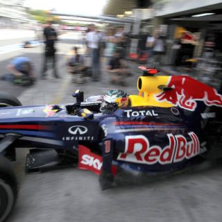 Vettel llega a 15 poles; Pérez arrancará en el sitio 17