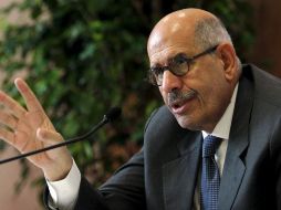 Baradei figura entre las preferencias de los manifestantes de la plaza de Tahrir para encabezar un gobierno de salvación. ARCHIVO  /