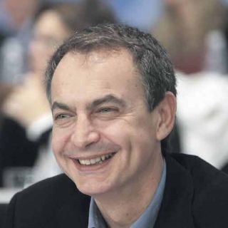 El PSOE se apresta a elegir al sucesor de Zapatero