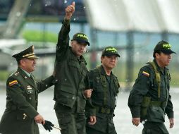 Al comenzar los combates el sábado, escapó de sus captores y se internó en la espesa selva de Solano. AFP  /