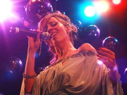 Filippa Giordano demostró su extensión de voz como cantante de música lírica. ARCHIVO  /