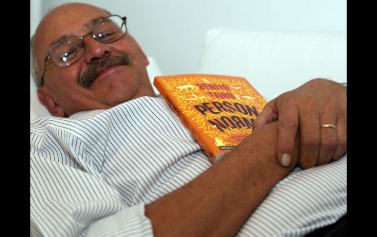 En su opinión, el libro es un jardín que puedes llevar en el bolsillo.  /