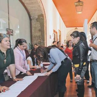 Venta de formas valoradas genera ingreso adicional al Congreso