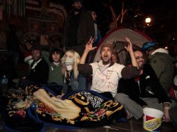 Algunos inconformes declararon que había obtenido una pequeñla victoria y permanecerían en el campamento. REUTERS  /