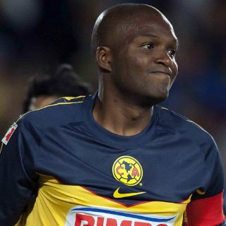 Mosquera lamenta salida de Navarrete del América