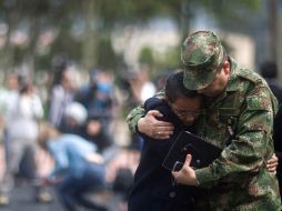 Las familias de los retenidos han pedido al presidente Juan Manuel Santos evitar poner en riesgo sus vidas. AP  /