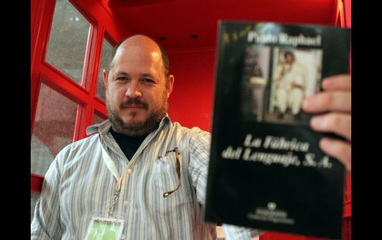 Pablo Raphael comentó que el principal interés de las editoriales es el tema del narcotráfico.  /