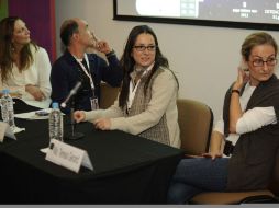 Elizabeth Palm, (I-D)Roberto Rébora, Cristina Pérez Reyes y María teresa Geard, colaboradores de 'Las fábulas de Chuen'.  /