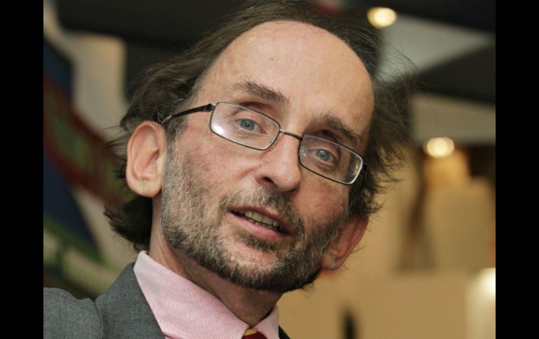 Desde 1991 es editor reconocido por su trabajo en este género.  /