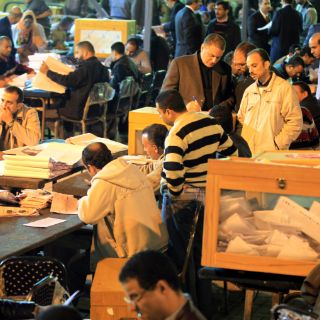 Proclama Hermandad Musulmana su triunfo en elección de Egipto