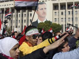 Las manifestaciones a favor y en contra del presidente Bashar al-Assad han dividido al país.  EFE  /