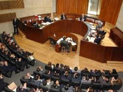 Los integrantes de la Junta de Coordinación Política deberán sesionar de continuo hasta llegar a un acuerdo.  /