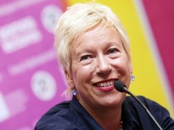 La escritora y cineasta, Doris Dörrie, durante un diálogo con periodistas.  /