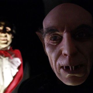 Vampiros y hombres lobo se instalan en el Panteón de Belén