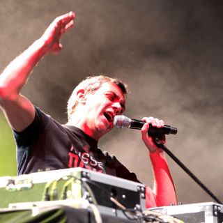 Una pequeña barrera y los ritmos balcánicos