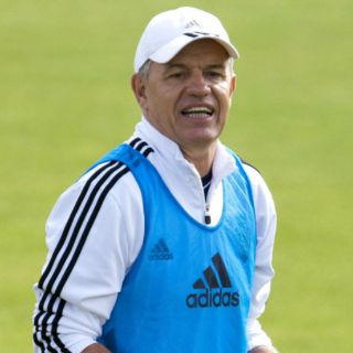 Trabaja Aguirre en defensa