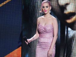 Katy Perry, asistió sin su pareja a la nominación de los Grammys 2012, alimentando con ello rumores. AFP  /