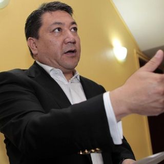 Abraham González se registrará como precandidato a la gubernatura