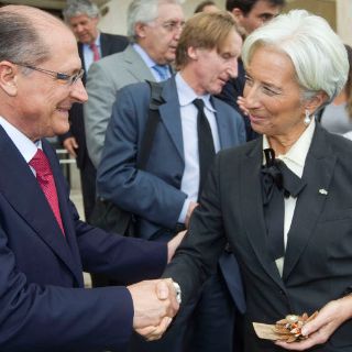 Perú puede ampliar plan de estímulo fiscal