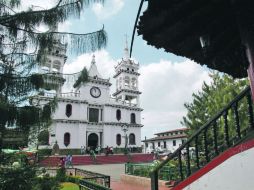 Ahí, en el centro de Mazamitla, descansa un quiosco que data del año 1821.  /