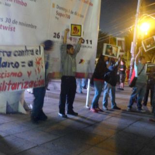 Protestan contra ''privatización de la educación pública''