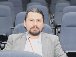 Mauricio Valdés acudió a la Universidad Panamericana para recomendar a los estudiantes de diseño cómo desarrollarse en este ámbito.  /