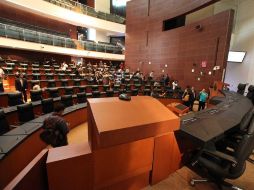 Los senadores encargados de procesar la reforma política se reunirían este lunes para definir un nuevo dictamen. ARCHIVO  /