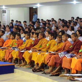 El ideólogo del Jemer Rojo culpa a Vietnam de la mortandad en Camboya