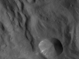 La NASA ha decidido llevar astronautas a un asteroide aún por definir como un paso para llegar a Marte. AP  /