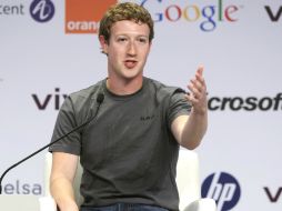 Se filtraron fotos privadas de Mark Zuckerberg conviviendo con su novia y amigos. REUTERS  /